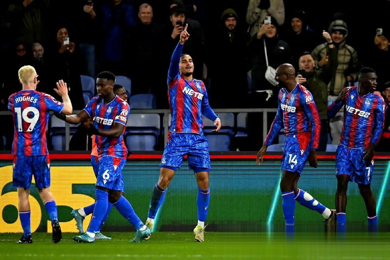 包含曼城发布备战花絮；赛后止住颓势；欧篮联任务艰巨；年轻球员得到机会的词条