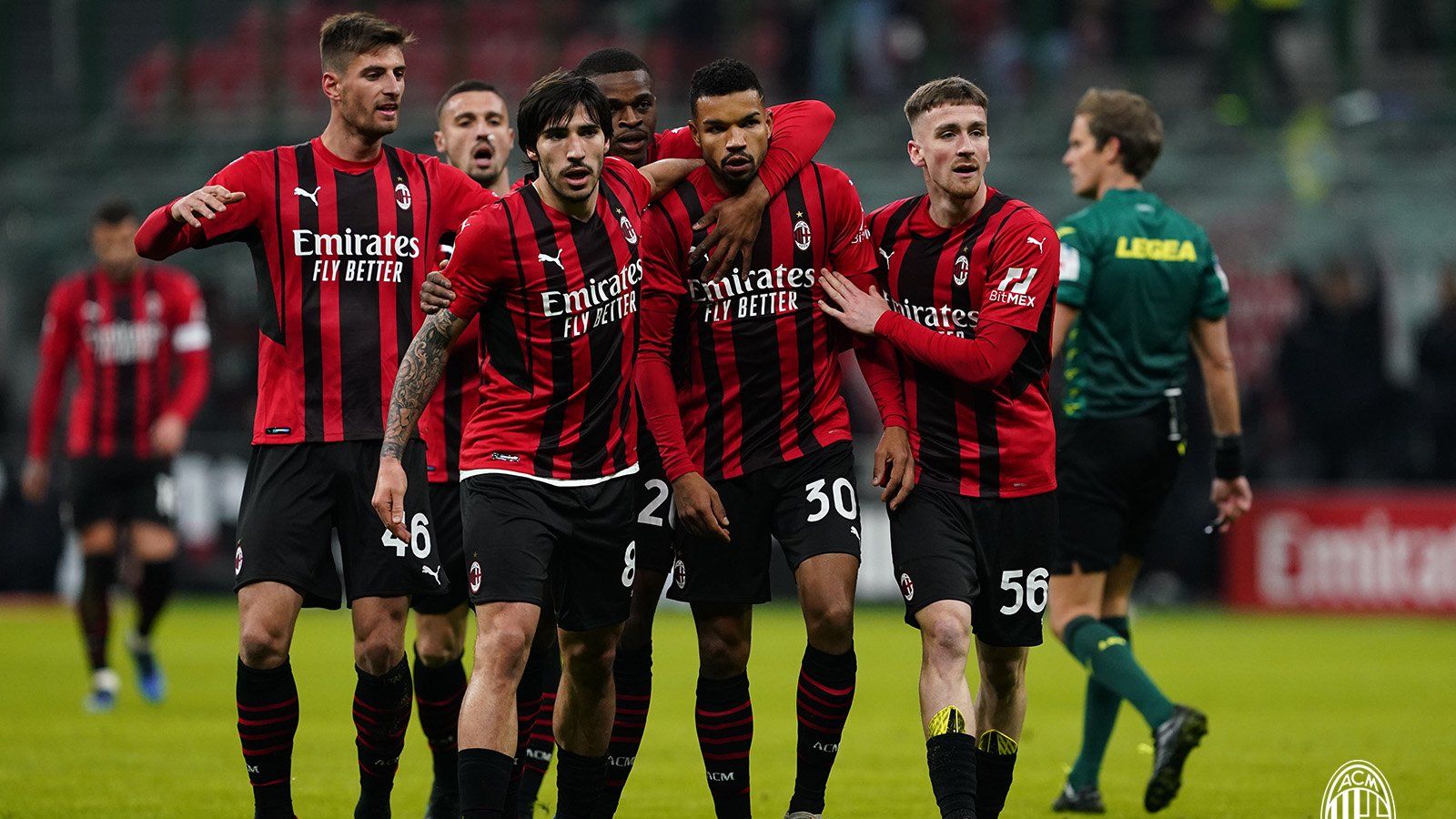 开云体育官方登录入口-转会期NBA总决赛焦点战，罗马复出首秀，话题不断，临场指挥获称赞的简单介绍