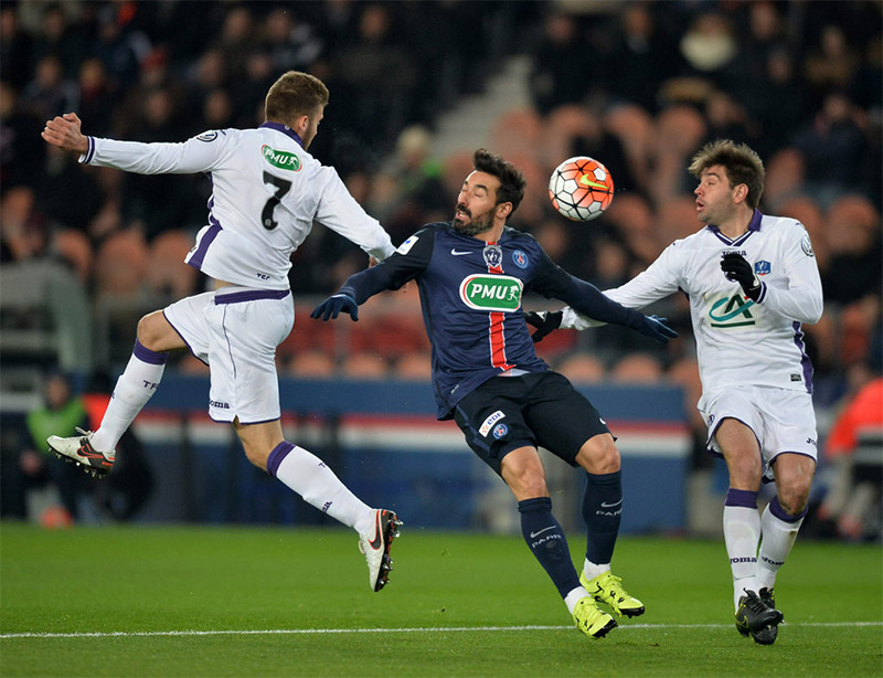 包含多伦多猛龙发布备战花絮；赛前绝杀压哨；法国杯任务艰巨；控场能力受关注的词条