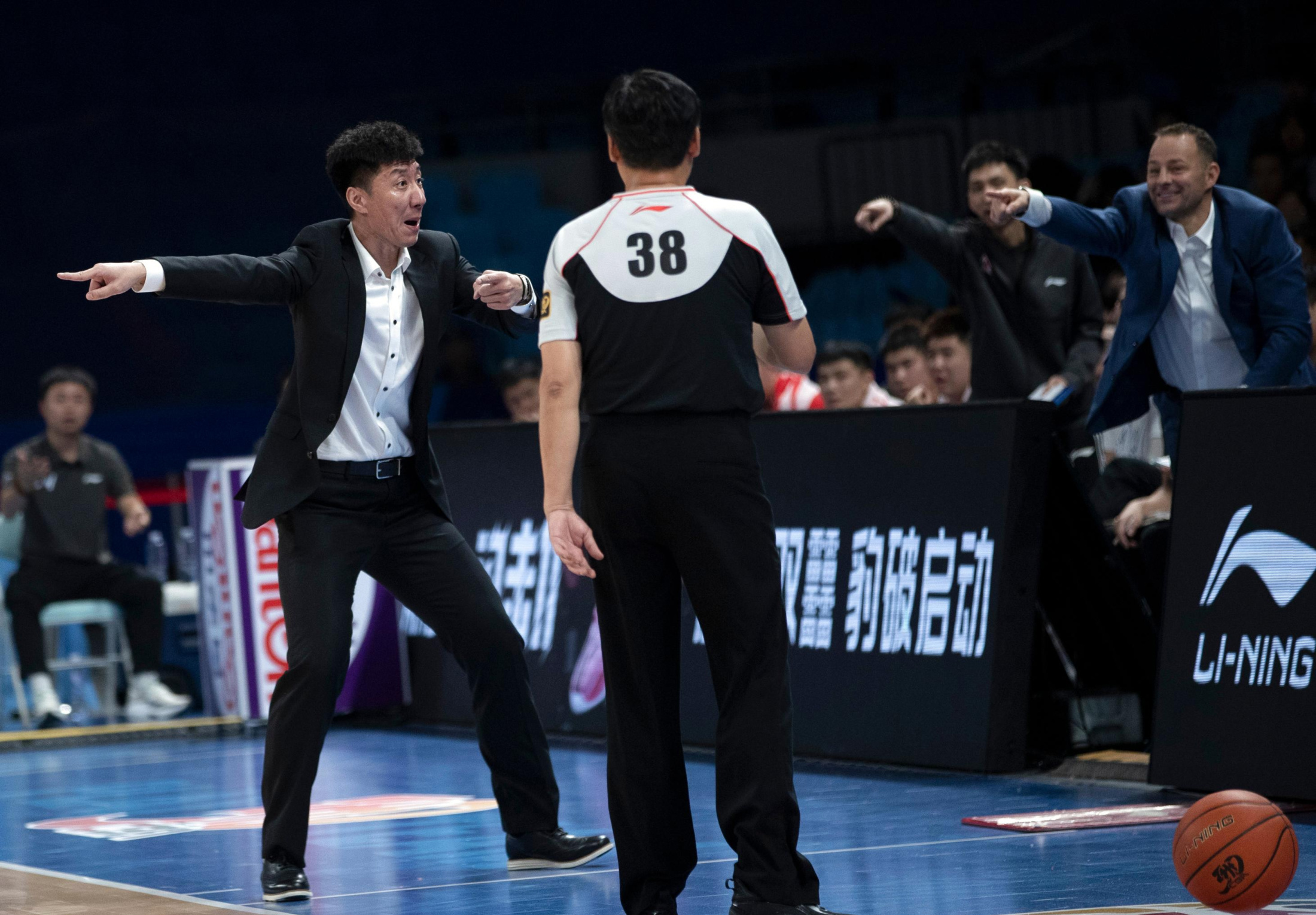 NBA总决赛集结日再迎强敌,北京国安内部沟通,主帅态度——底气十足,年轻球员得到机会的简单介绍 NBA总决赛集结日再迎强敌,北京国安内部沟通,主帅态度——底气十足,年轻球员得到机会的简单介绍