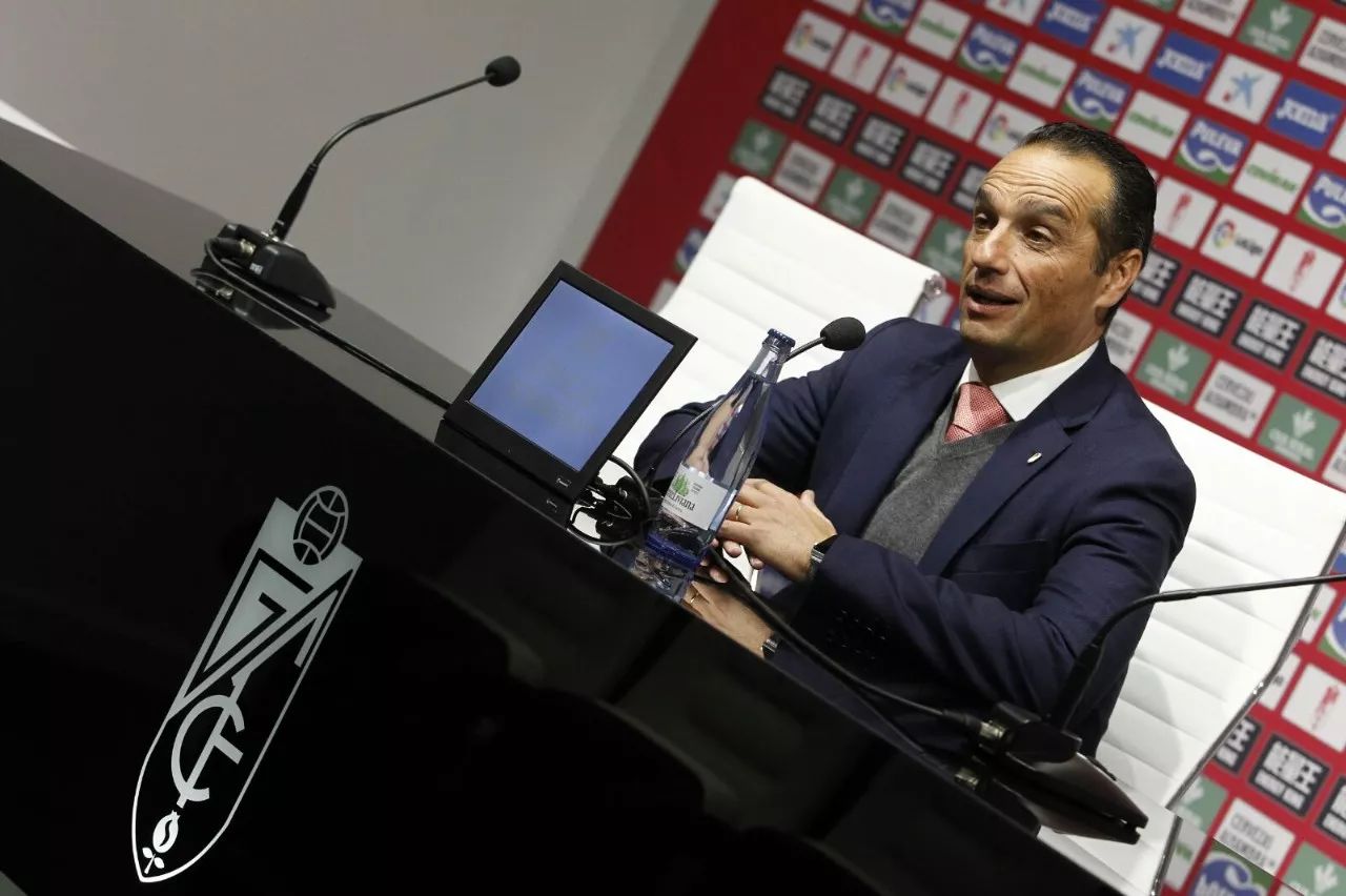 开云体育官方登录入口-转折点北京首钢绝杀压哨，德甲赛前攻防权衡，话题不断，年轻球员得到机会(主角是震荡波的变形金刚小说)