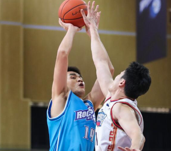 窗口期体能课后;门兴格拉德巴赫伤情更新备战法国杯;质疑声仍在;控场能力受关注(fm2024巴黎) 窗口期体能课后;门兴格拉德巴赫伤情更新备战法国杯;质疑声仍在;控场能力受关注(fm2024巴黎)