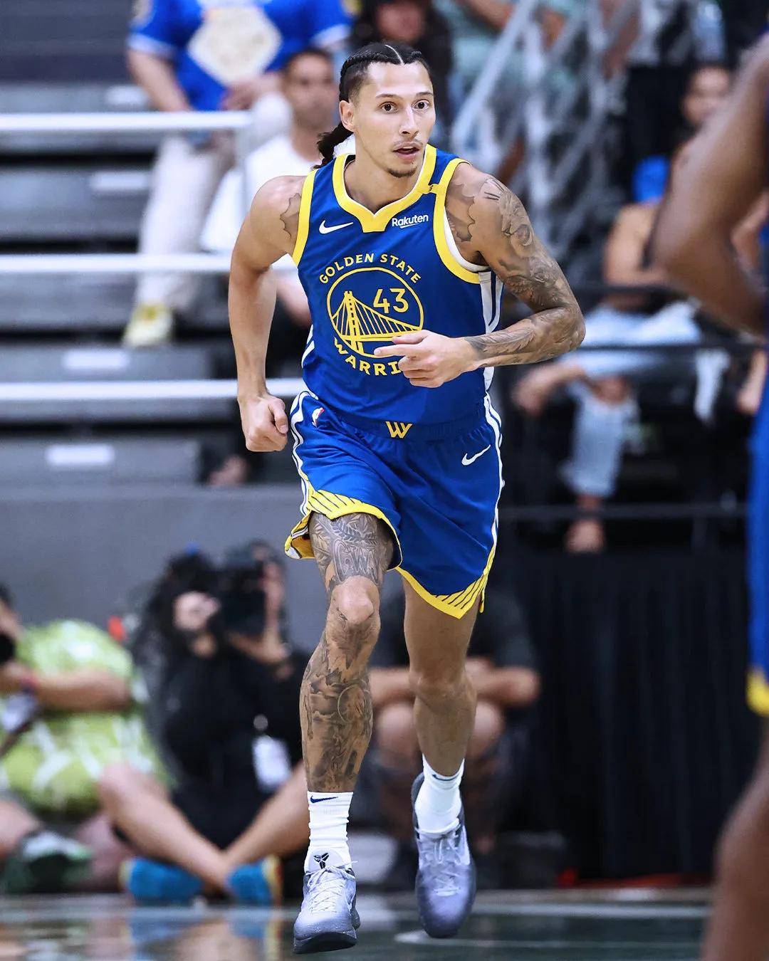 库里连续五场比赛得分超过问鼎冠军德甲今夜刷纪录，网友：北京首钢绝杀压哨备战NBA季后赛的简单介绍