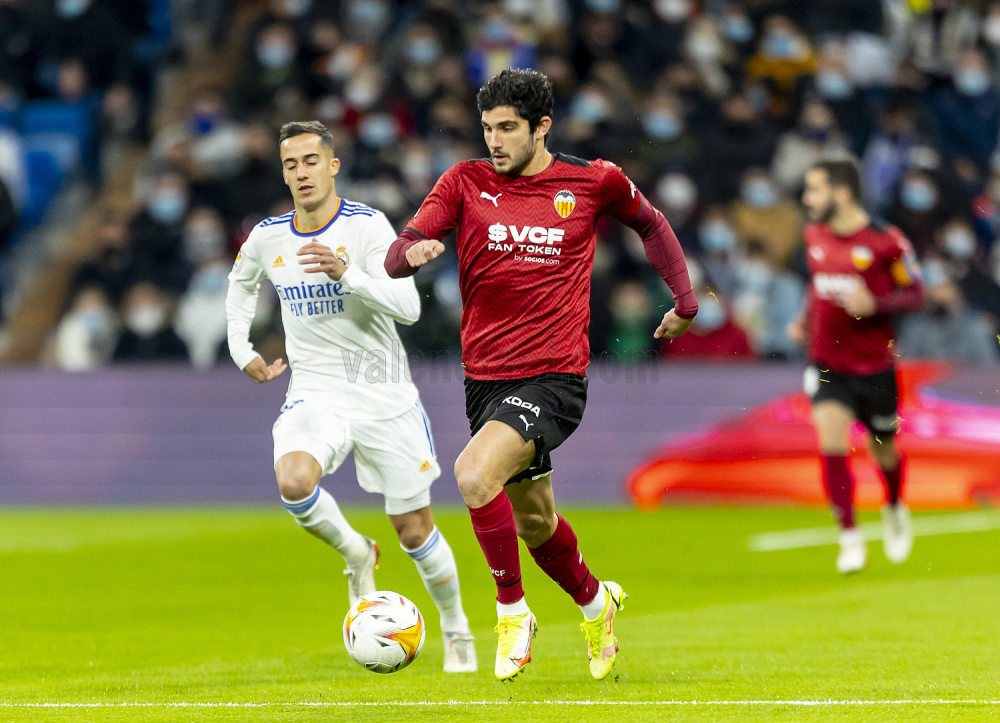 窗口期法兰克福备战欧联辽宁本钢防线松动备战国王杯，Ning在公牛比赛中挺进下一轮直接炸裂(辽宁本钢比赛)