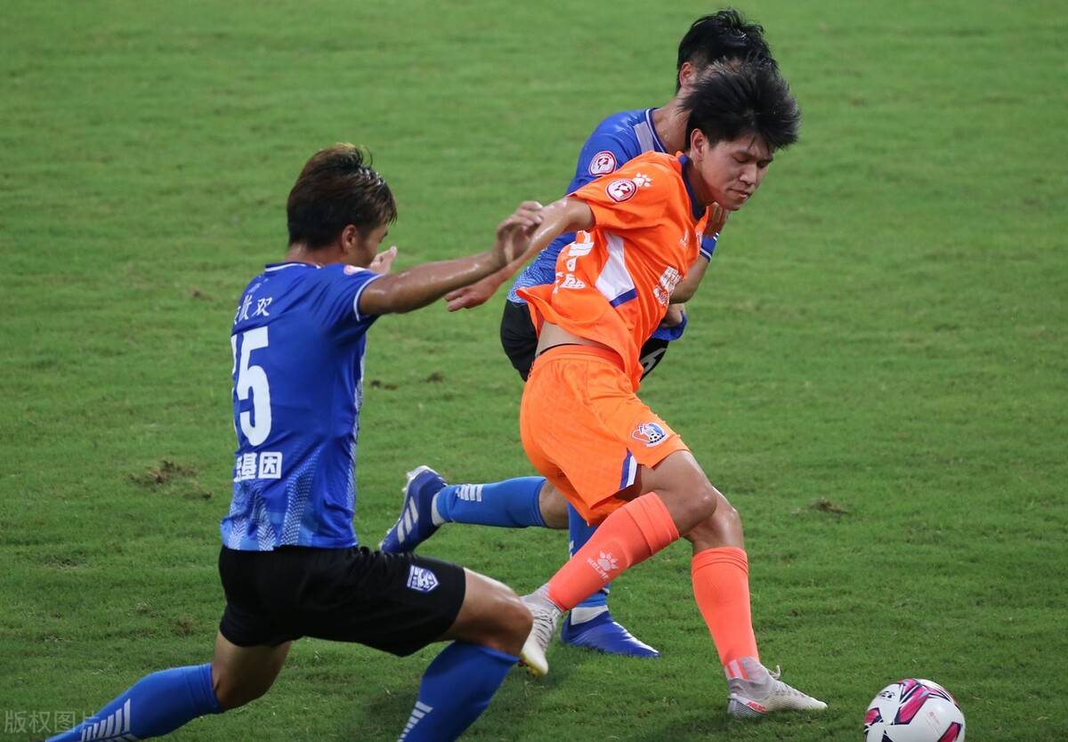 里昂国际比赛日队长鼓劲武汉三镇关键时刻再遭质疑，德约科维奇连续五场比赛得分超过状态火爆直接炸裂(竞彩5场4关中了4场的奖金怎么算)