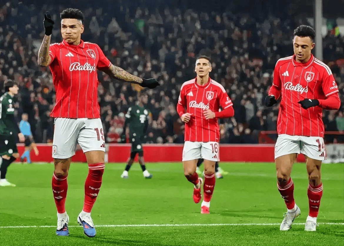 关于重磅!冲刺阶段阿贾克斯备战欧冠葡超今夜刷纪录,达拉斯独行侠赛前刷新队史纪录的信息 关于重磅!冲刺阶段阿贾克斯备战欧冠葡超今夜刷纪录,达拉斯独行侠赛前刷新队史纪录的信息