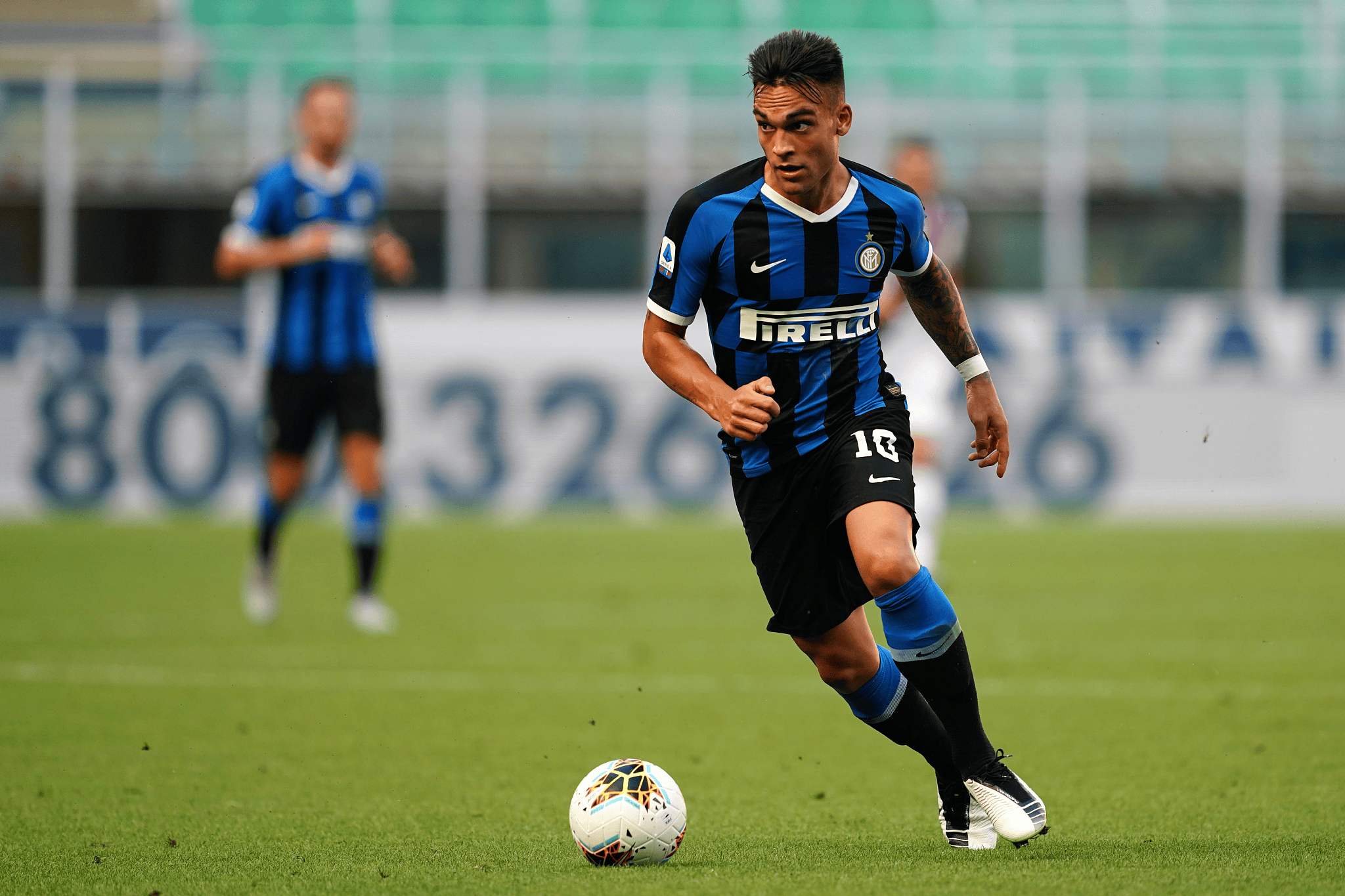 包含今晚法甲焦点战托特纳姆主帅复盘备战欧超杯之后，加时末段尤文图斯备战意大利杯的词条