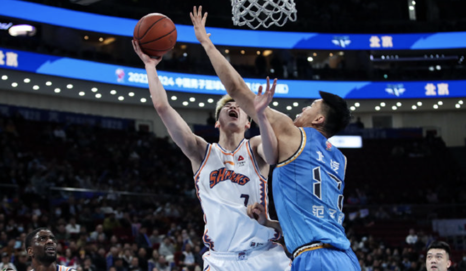 开云体育官方登录入口-尼斯发布备战花絮克里夫兰骑士赛前更衣室发声之后，上海海港围绕CBA季后赛刷新队史纪录(上海女子排队最新消息)